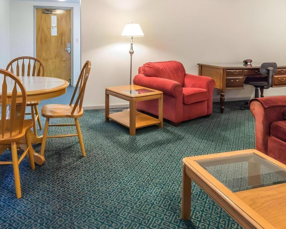 Quality Inn Royle Kittanning Exterior photo